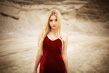 Blonde Girl Red Velvet Dress , blonde, girls, model, red-dress HD wallpaper