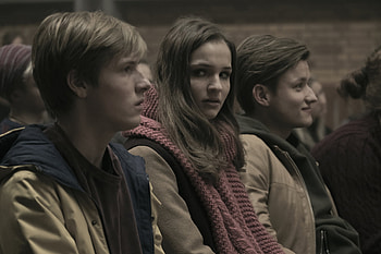 Dark TV Show : Louis Hofmann & Lisa Vicari, TV Show, Dark (TV Show), Louis Hofmann HD wallpaper