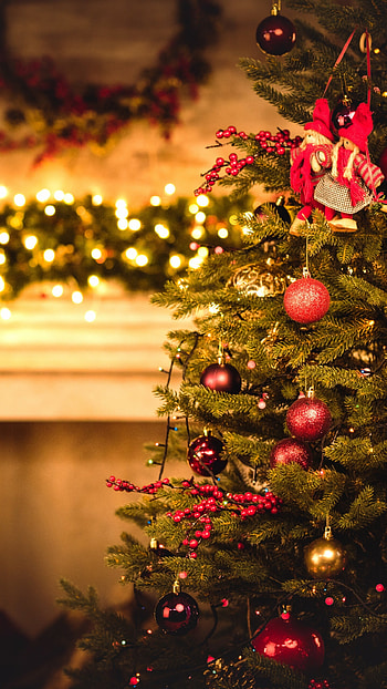 Christmas gifts, Fireplace decorations, Holiday season, Festive HD phone wallpaper