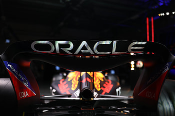 Red Bull Racing RB18 F1 car launch , Red Bull F1 2022 HD wallpaper
