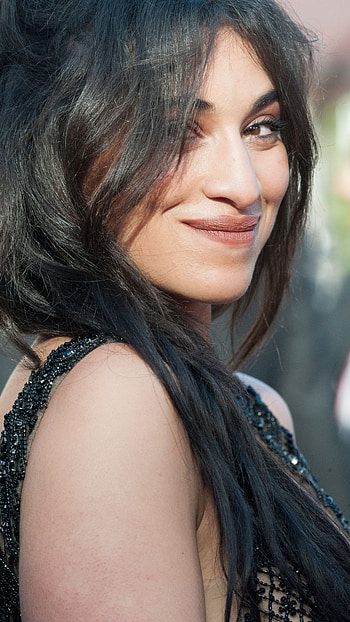 Camélia Jordana, hollywood actress, model, popidol HD phone wallpaper