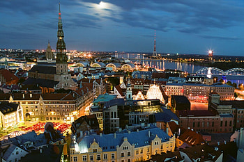 Business in Latvia, UAE ties HD wallpaper
