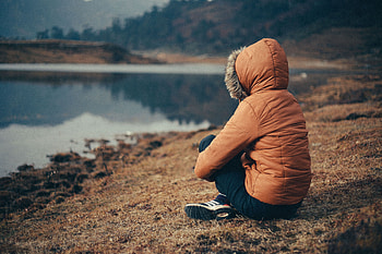 Nature, Lake, Miscellanea, Miscellaneous, Sadness, Human, Person, Loneliness, Hood, Sorrow HD wallpaper