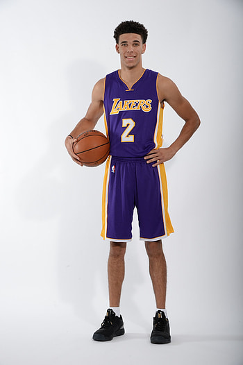 Lonzo Ball ideas, Ball, Basketball players HD phone wallpaper