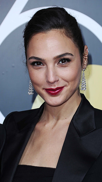 Gal Gadot, Gal Gadot Beautiful HD phone wallpaper