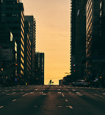 New York Streets, Emptiness of the city, Urban landscape, The New York Times HD phone wallpaper