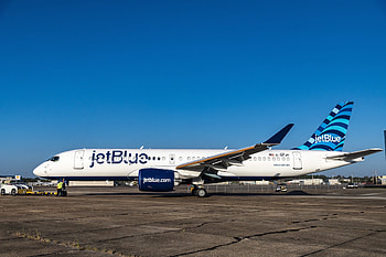 JetBlue Airways, First Airbus A220, Aircraft spotting, Aviation enthusiasts HD wallpaper