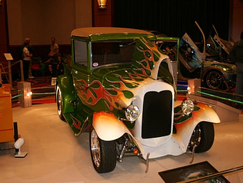 Green With Flames, old, car HD wallpaper