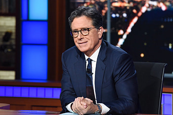 Stephen Colbert and late-night hosts, Mocking Facebook outage, Social media humor, Technological mishaps HD wallpaper