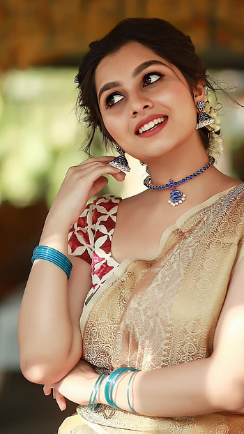 Niranjana Anoop, malayalam actress HD phone wallpaper