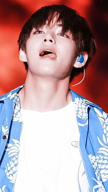 Bts V, Singer, Kim Taehyung HD phone wallpaper