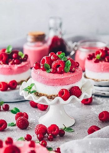 No-bake raspberry cheesecakes, Vegan dessert delight, Sweet indulgence, Irresistible treat HD phone wallpaper