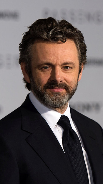 Michael Sheen actor, Suit and beard, , Sony Xperia HD phone wallpaper