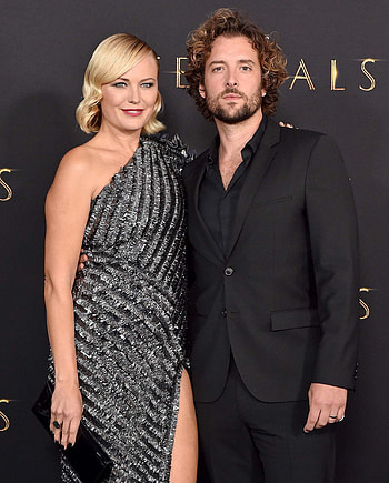 Malin Akerman, Younger husband, Jack Donnelly HD phone wallpaper