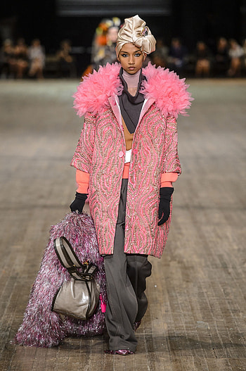 Marc Jacobs, SS18 runway show, Fashion collection, Spring 2018 HD phone wallpaper
