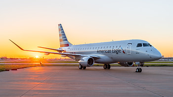 American Eagle Airlines, Envoys air, Travel and services, US airline HD wallpaper