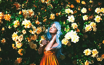 Beauty and Flowers, model, flowers, bloom, woman HD wallpaper