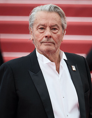 Alain Delon, Health update, Anthony Delon, Family bond HD phone wallpaper
