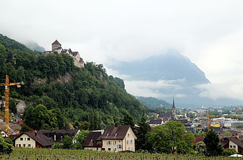 Liechtenstein Travels, Psytrance's sub-gallery, Artistic inspiration, Creative vibes HD wallpaper