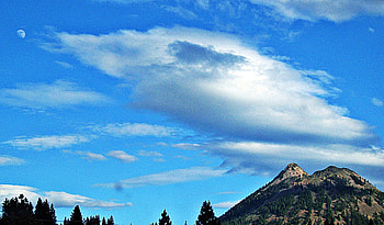 weird clouds, clouds, sky, moon, mountain HD wallpaper
