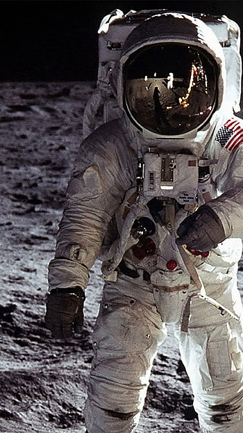 Neil Armstrong, Moon landing, Astronaut, Space travel HD phone wallpaper