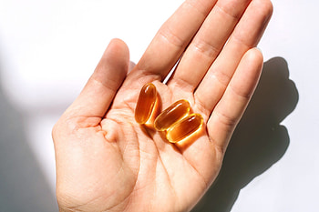 Exercise, Vitamin D, Omega-3, Cancer prevention HD wallpaper