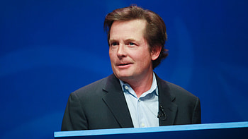 Michael J. Fox, Honorary AARP award, Parkinson's advocate, Inspirational HD wallpaper