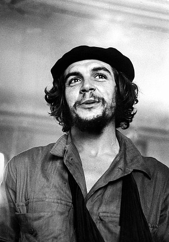 Military-inspired Che Guevara , Striking visuals, Historical significance, resolution HD phone wallpaper