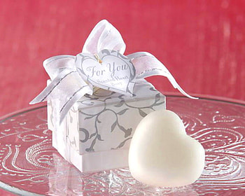 A gift for all of you, ribbon, gift, red background, heart, bow HD wallpaper