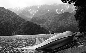 Nature, Mountains, Lake, Shore, Bank, Black And White, Ritsa, Abkhazia, Catamaran HD wallpaper