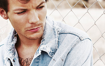 Fabulous magazine feature, Louis Tomlinson HD wallpaper