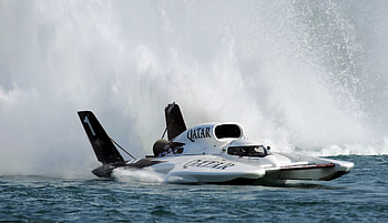 Speedboat , Hydroplane elegance, Coastal beauty, Refreshing sea breeze HD wallpaper