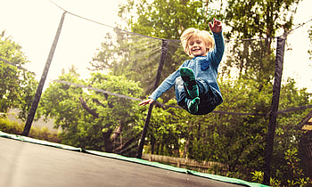 Garden locations, Trampoline injuries, News report, Trampolining HD wallpaper