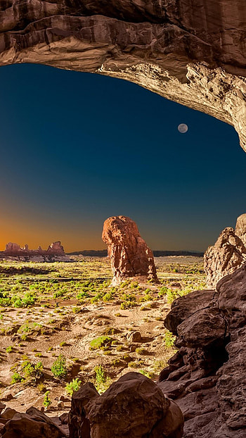 Arches National Park, Natural wonder, Stunning scenery, Majestic arches HD phone wallpaper