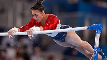 Suni Lee , Sports backgrounds, Gymnast beauty, Athletic artistry HD wallpaper