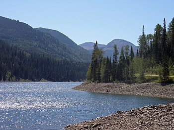 Smith and Morehouse Reservoir, trees, sky, lake, mountain HD wallpaper