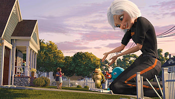 Monsters vs Aliens (2022) movie HD wallpaper