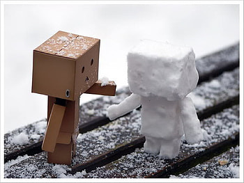 Danbo's SnowMan, danbo, robot, snow, christmas, cute HD wallpaper