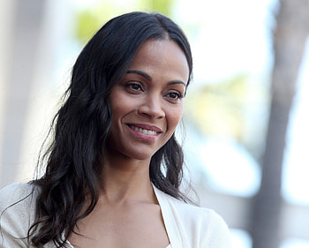 Smile, beautiful, Zoe Saldana HD wallpaper