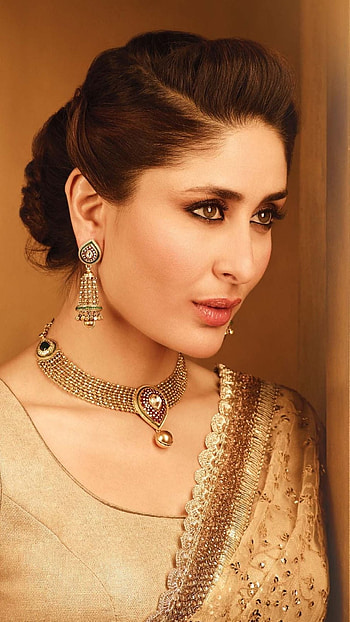 Kareena Kapoor, Beautiful Heroine HD phone wallpaper