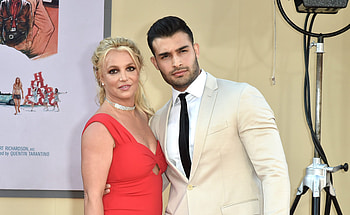 Sam Asghari, Britney Spears, Announce loss, Miracle baby HD wallpaper