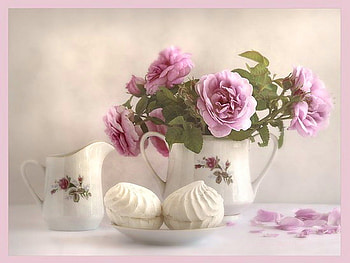 Cream and sugar, pink, white, leaves, roses, sugar bowl, green, cream pitcher HD wallpaper