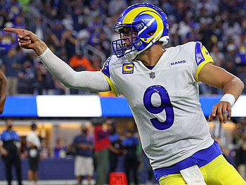 Matthew Stafford, Rams and one throw, First game, NFL fans buzzing HD wallpaper