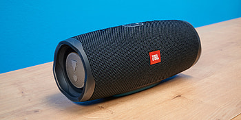 JBL music, Charge 4 test, Impressive audio quality, Portable speaker HD wallpaper