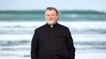 Brendan Gleeson, Talented performer, Multi-dimensional characters, Filmography HD wallpaper