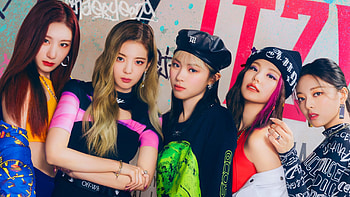 ITZY evolution, Brand of spunk, Music and media, Developing uniqueness HD wallpaper