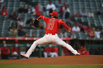 Shohei Ohtani, Third season challenge, In-depth analysis, Tension builds up HD wallpaper
