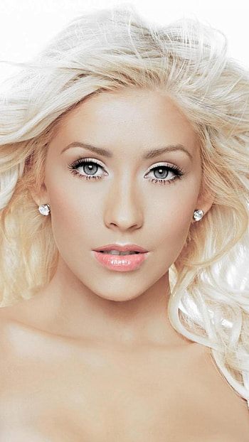 Christina Aguilera, Mesmerizing face, Fantasy allure, Screen beauty HD phone wallpaper