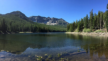 Strawberry Lake, Strawberry Mountain Wilderness, Oregon, trees, sky, mountains, usa, landscape HD wallpaper