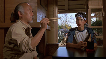 Karate Kid 1984, Retro film critique, Avildsen's timeless gem, Nostalgic masterpiece HD wallpaper